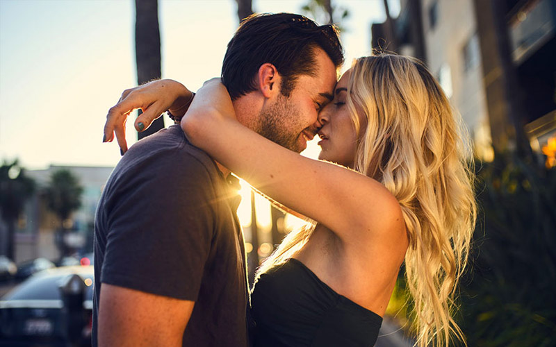 Discreet Dating in Reading